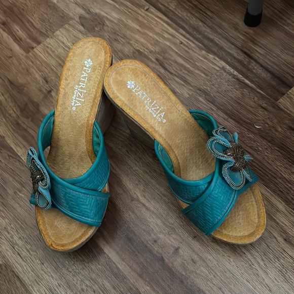 PATRIZIA by Spring Step Sz EU 39  Teal Sandals leather  No tag never worn 4”heel - Picture 1 of 8